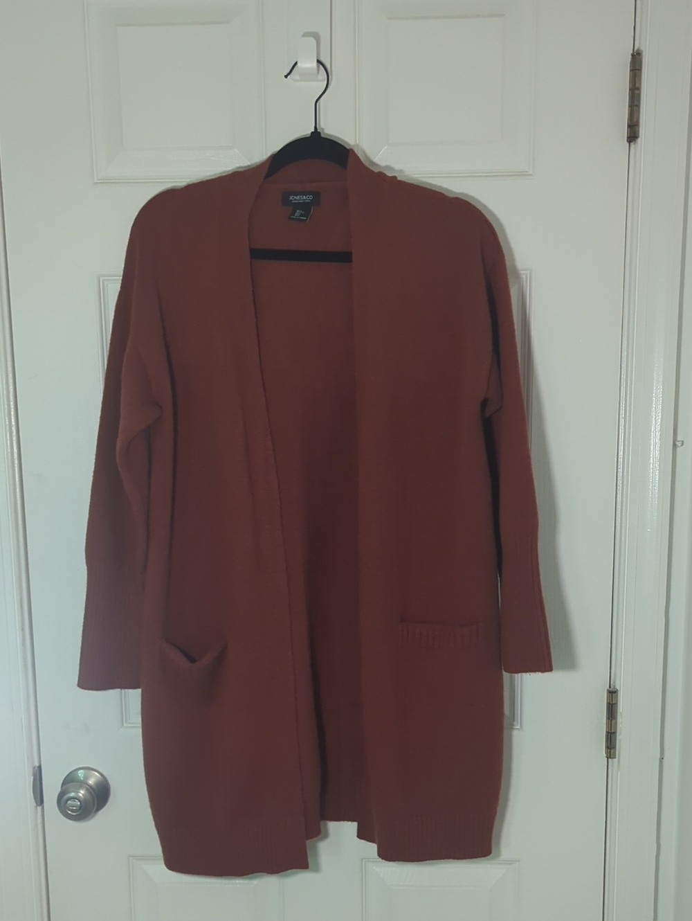 Jones & Co Open-Front Cardigan Sweater — Rust